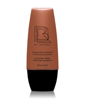 BE + RADIANCE Cucumber Water Matifying Foundation Flüssige Foundation 30 ml Hellbraun